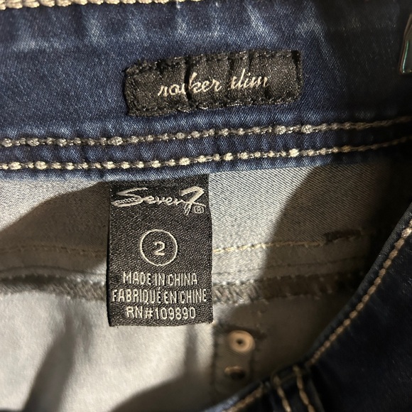 Seven Jeans Mid Rise Dark Wash Rocker Slim Bootcut Women’s Sz 2 - Picture 6 of 10
